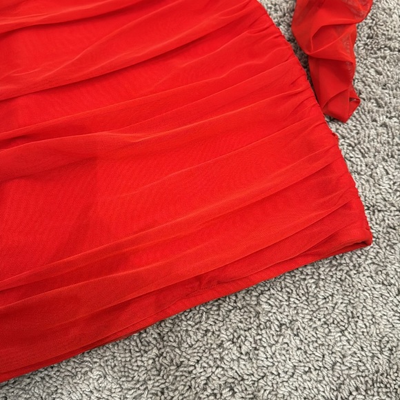 Showstopper Bandage Dress - Picture 4 of 5